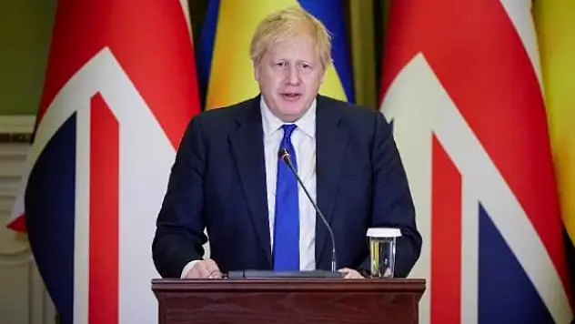 Rusya'dan İngiltere'ye yaptırım misillemesi