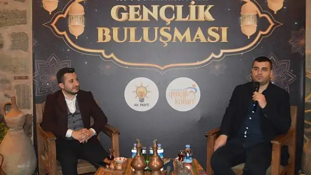 AK Parti Gençlik Kolları Genel Başkanı İnan, gençlerle buluştu: