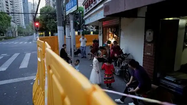 Karantinadaki Şanghay'da ölümler yeniden başladı