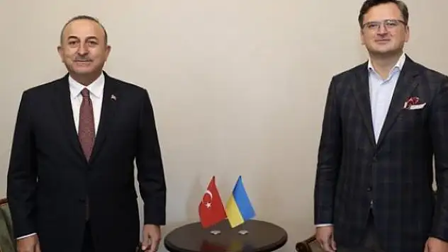 Bakan Çavuşoğlu, Ukraynalı mevkidaşıyla görüştü