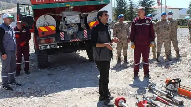 Jandarma ve güvenlik korucularına yangınla mücadele eğitimi