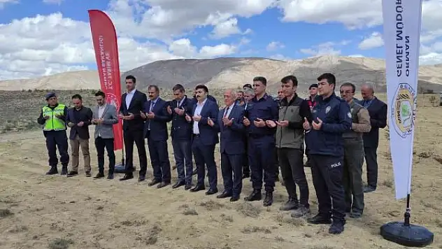 Her bir şehit için ikişer fidan diktiler