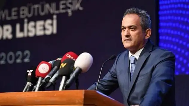 Bakan Özer: Uzman ve başöğretmenlik ile ilgili yönetmelikte sona gelindi