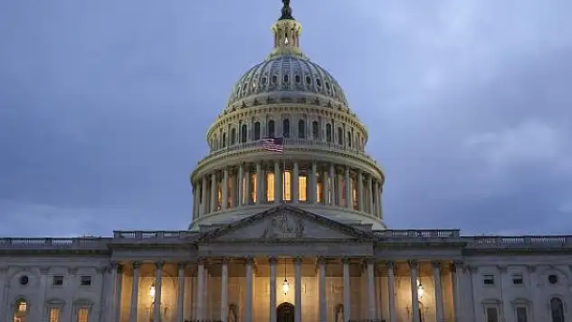 ABD Kongresi güvenlik tehdidi nedeniyle boşaltıldı