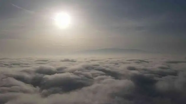 Bulutların üzeri böyle görüntülendi