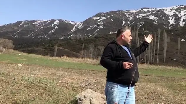 Eriyen kar suları sağanak yağışla birlikte sele neden oldu