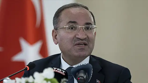 Bakan Bozdağ: Türk milletinin eli, vicdanı ve tarihi temizdir
