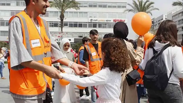 Hasta çocukların süper kahramanı