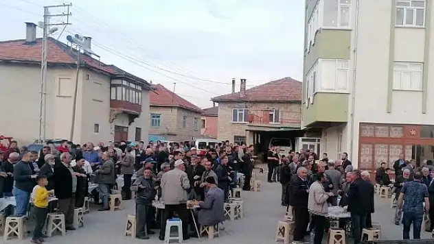Beyşehirli çiftçiler yağmur duasında