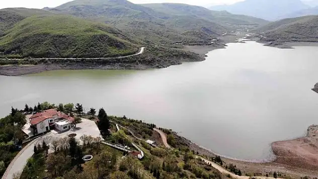 Barajda korkutan görüntüden eser kalmadı