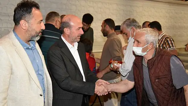 Selçuklu'da Kadir Gecesi bereketi yaşandı