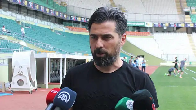VİDEO - Amir ile Abdülkerim Konyaspor'dan ayrılacak mı? İlhan Palut açıkladı