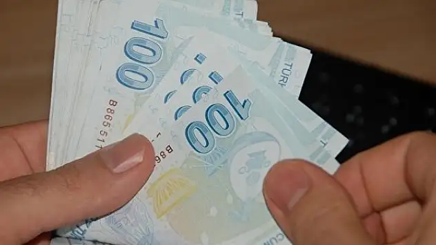 İkramiye sırası memur emeklisinde