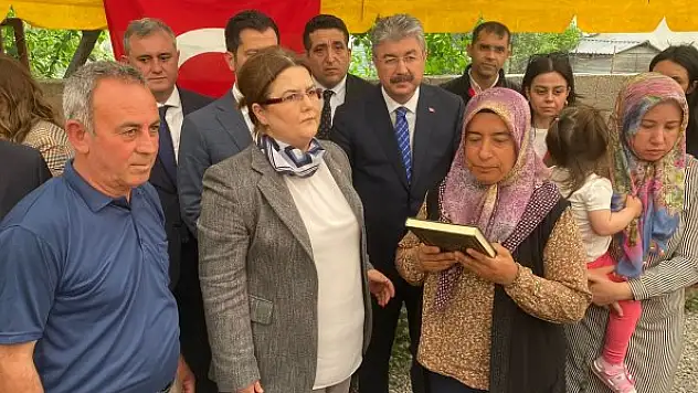 Bakan Yanık: Elimizden geleni sonuna kadar milletimizin hizmetine sunuyoruz