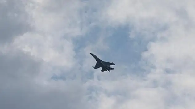 Rus savaş uçağı İsveç hava sahasını ihlal etti