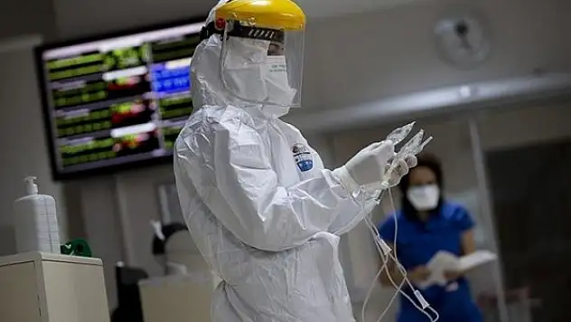 Koronavirüs salgınında günlük vaka sayısı 1480 oldu