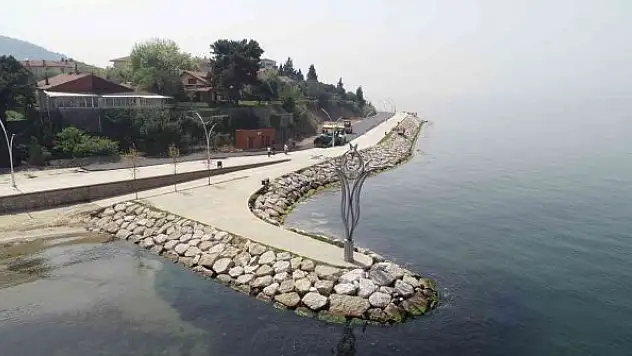 Altınkemer ile Ereğli sahilinde asfalt çalışmaları devam ediyor