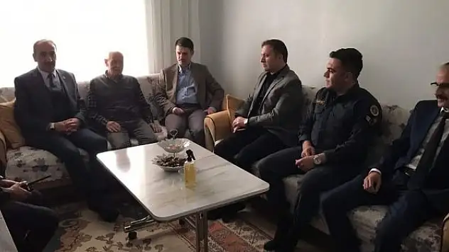 Tomarza protokolü şehit aileleri ile bayramlaştı