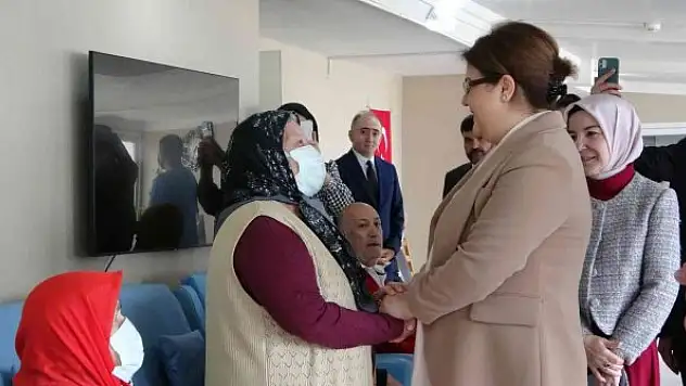 'Bütün vatandaşlarımıza hak temelli ve eşit hizmet sunmaya çalışıyoruz'