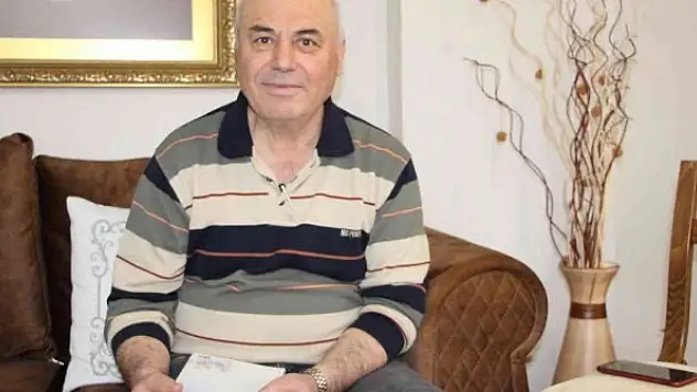 25 yıldır kırık-çıkık ve eklem kireçlenmesi şikâyeti olanlara masaj yapıyor