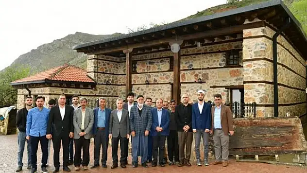 Tarihi caminin restorasyonu tamamlandı