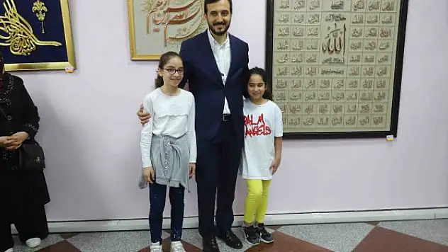 50 bin adet çividen oluşan Esmaül Hüsna tablosu görücüye çıktı