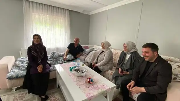 Hastalara Milletvekili Keşir'den ziyaret