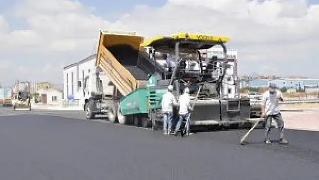 Ankara-Adana çevre toplama yolu asfaltlanıyor