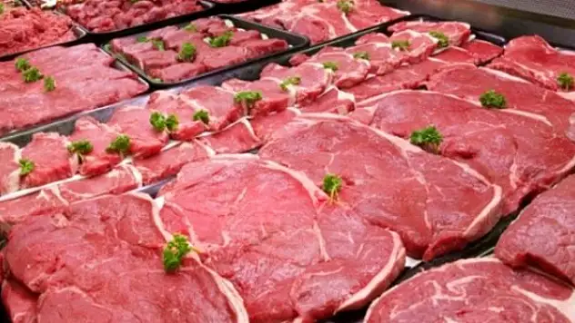 Kırmızı et fiyatlarını düşürecek karar!