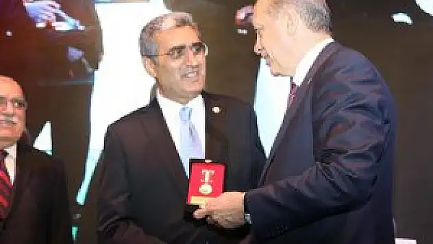 Türk Kızılayı'ndan Konya Şeker'e ödül