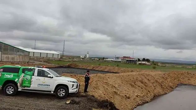 Hayvan gübresini içme suyuna sızdıran karı kocaya ceza