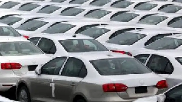 Alman devinden ucuz otomobil kararı!