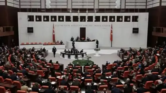 Dünyada yalan haberle savaş Meclis'in gündeminde