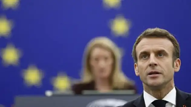 Macron Ukrayna'ya AB kapısını kapattı