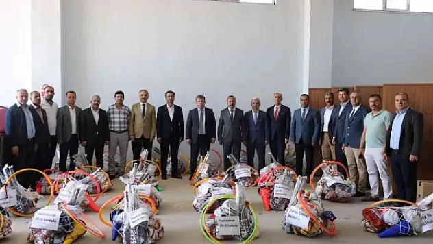 Okullara spor ve müzik aleti desteği