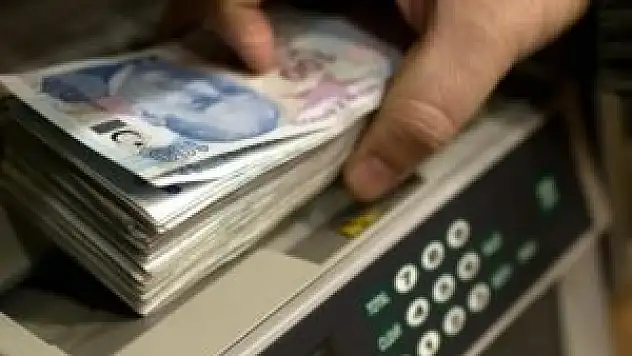 Emekliye 13. maaş müjdesi gelebilir