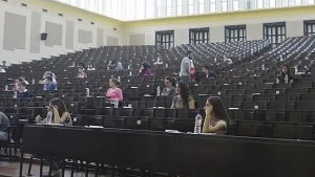 Tercih yapacak adaylara 'üniversite karneleri' çıkarıldı