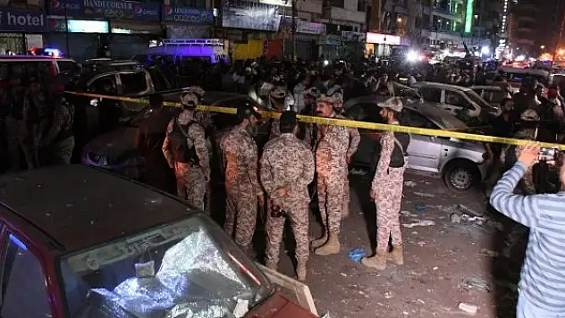 Pakistan'da bombalı saldırı: 1 ölü, 13 yaralı