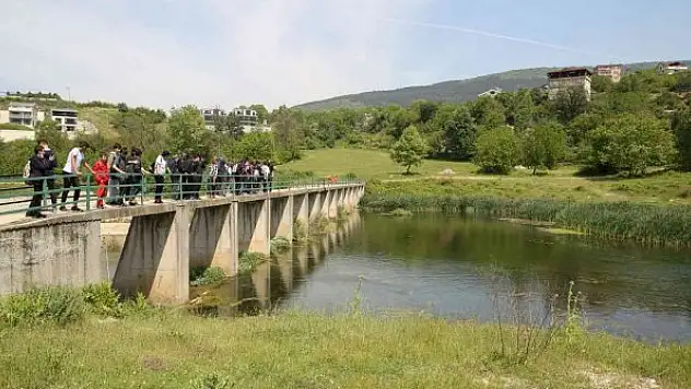 Çocuklar insanın şehre ve doğaya verdiği zararları gördü