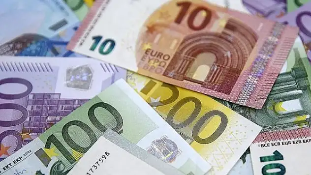 AB, martta 27,7 milyar avro ticaret açığı verdi