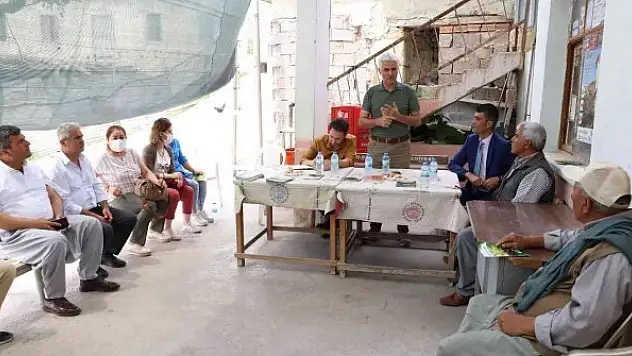 Üreticilere 'doğru bitki besleme' semineri