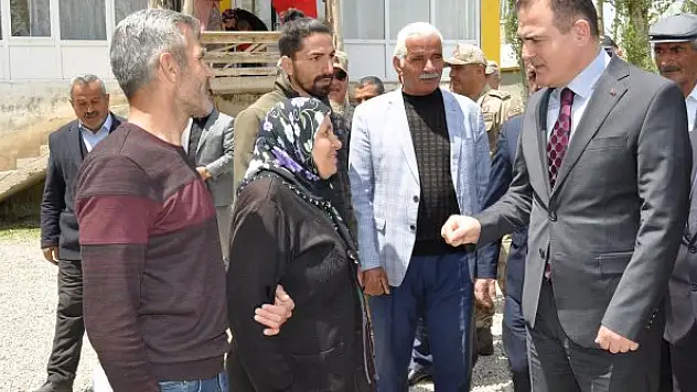 Tek geçim kaynağı ineği ölmüştü Vali inek ve buzağı hibe etti