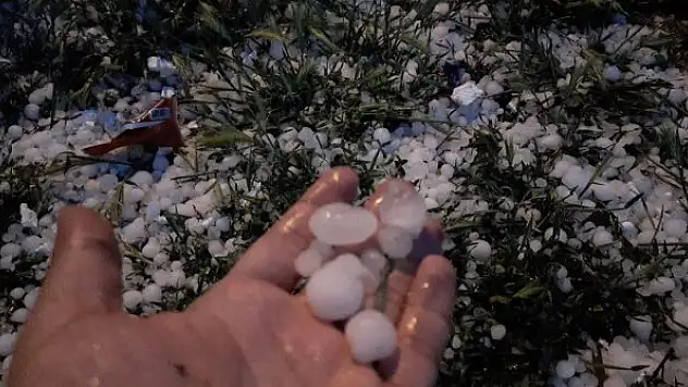 Bozkır'ı dolu vurdu