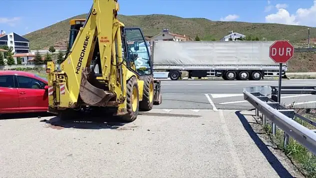 Konya'da zincirleme trafik kazasında 3 kişi yaralandı