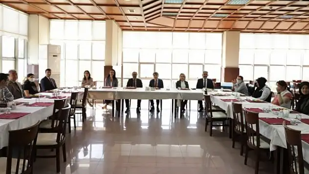 MS hastaları ile kahvaltı etkinliği