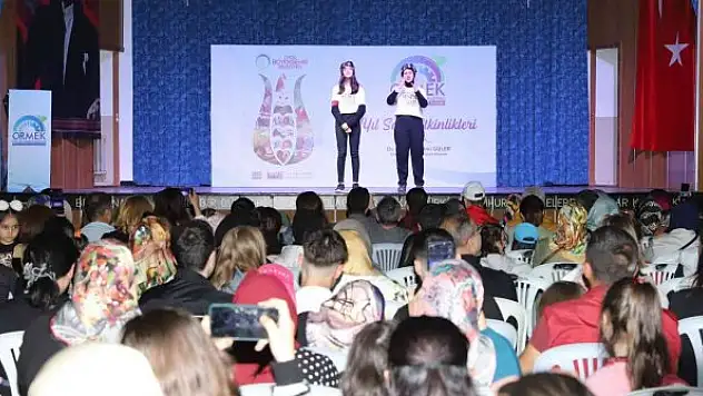 İşaret dili ile tiyatro