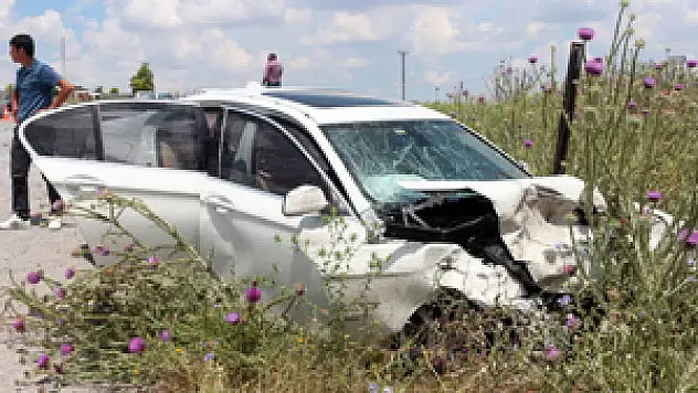 Konya'da otomobiller çarpıştı: 4 yaralı