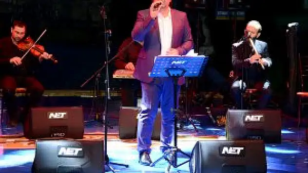 Mustafa Demirci Konya'da Sahne aldı