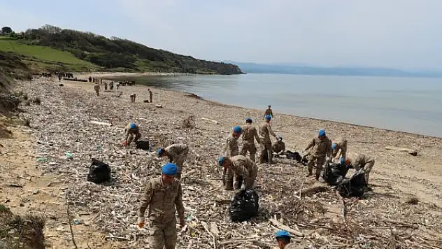 Jandarmadan kapsamlı çevre temizliği