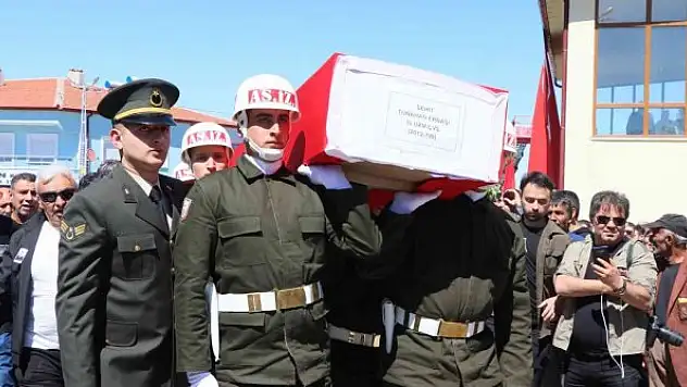 Aksaraylı şehit dualarla son yolculuğuna uğurlandı